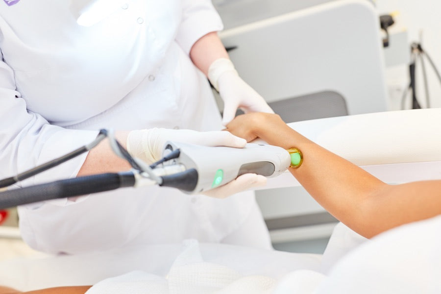 Arme lasern bei Beau Cosmetics in Urmitz bei Koblenz